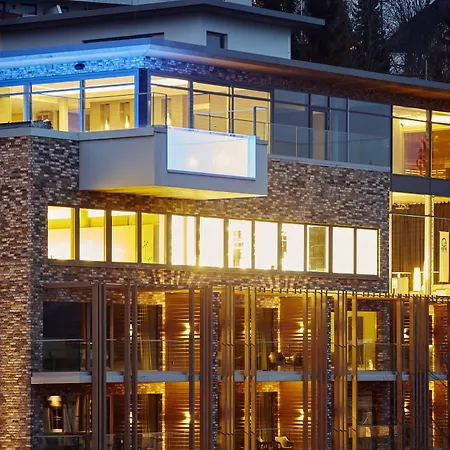 Seegarten فندق 4*