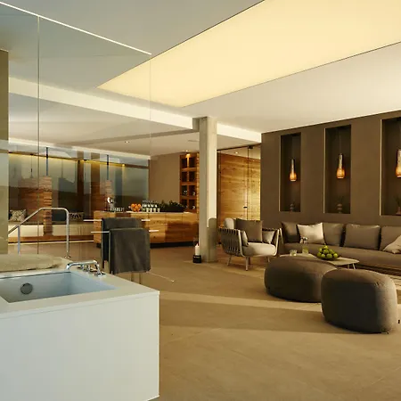 Seegarten 4*