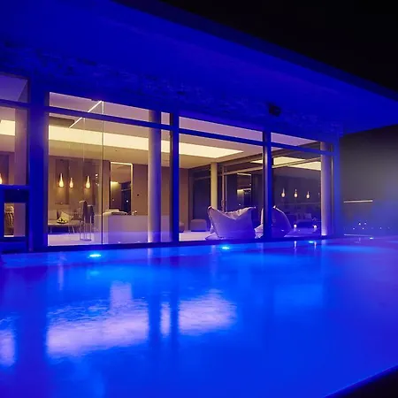 Hotel Seegarten 4*