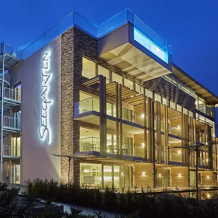 Seegarten فندق 4*