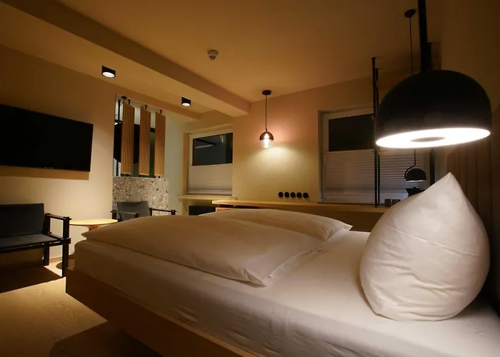 Seegarten Отель Зундерн