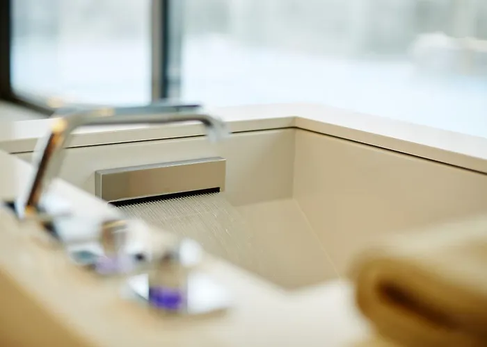 Seegarten Отель Зундерн