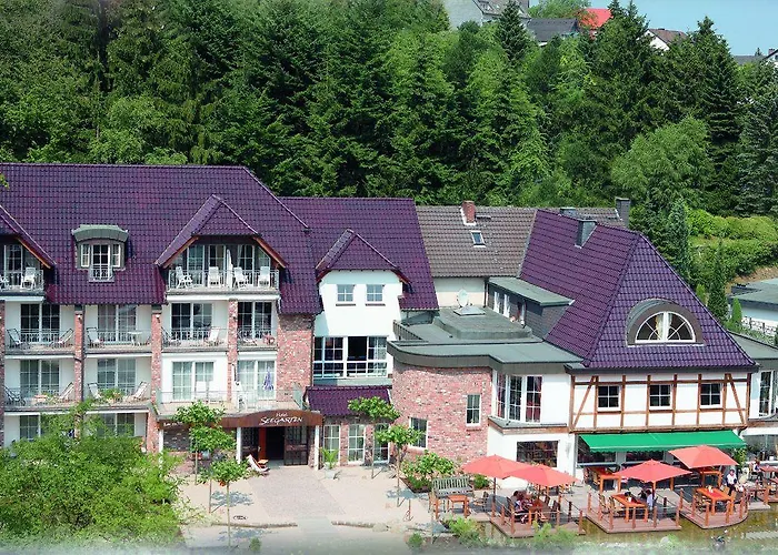 Hotel Seegarten 4*