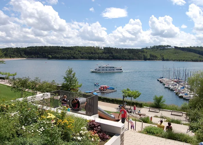 Seegarten Отель Зундерн