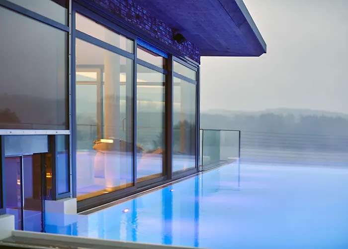 Отель Seegarten Зундерн